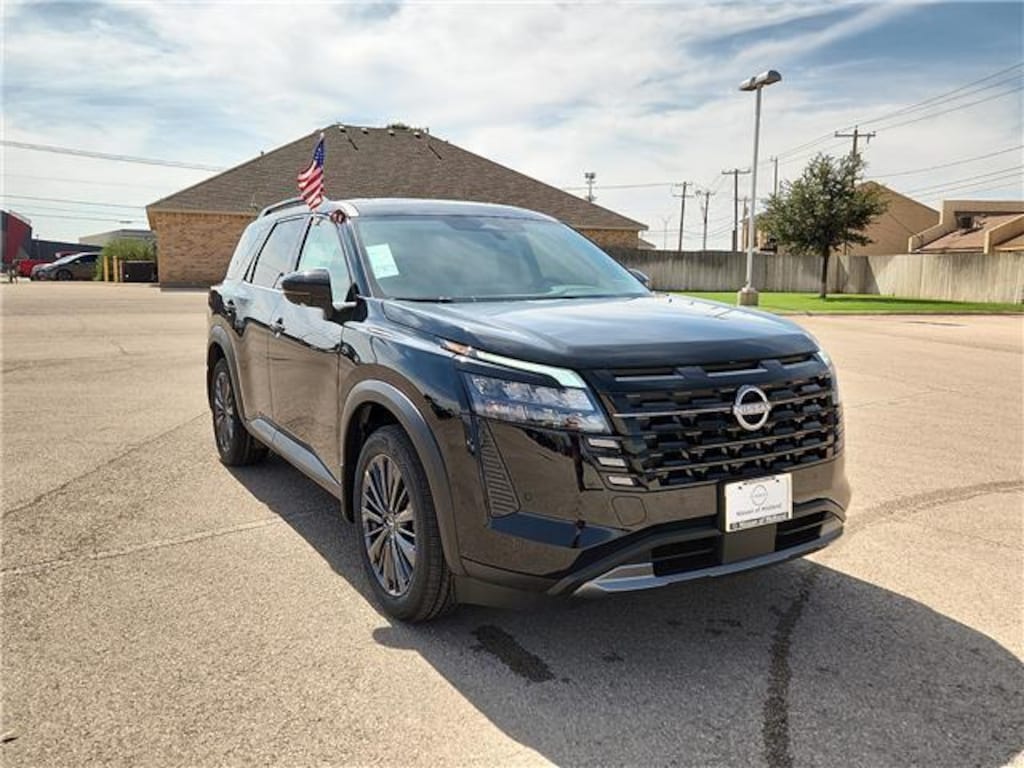 New 2026 Nissan Pathfinder SL Front-Wheel Drive SUV