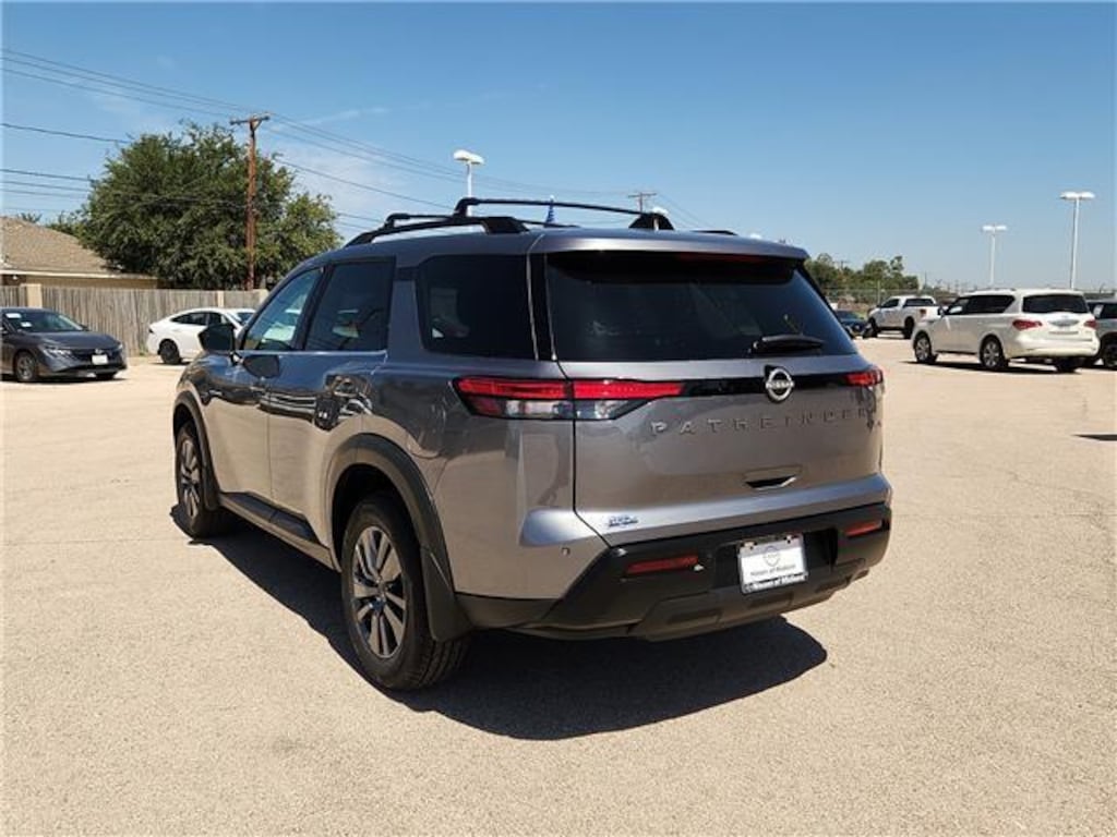 New 2026 Nissan Pathfinder SV Front-Wheel Drive SUV