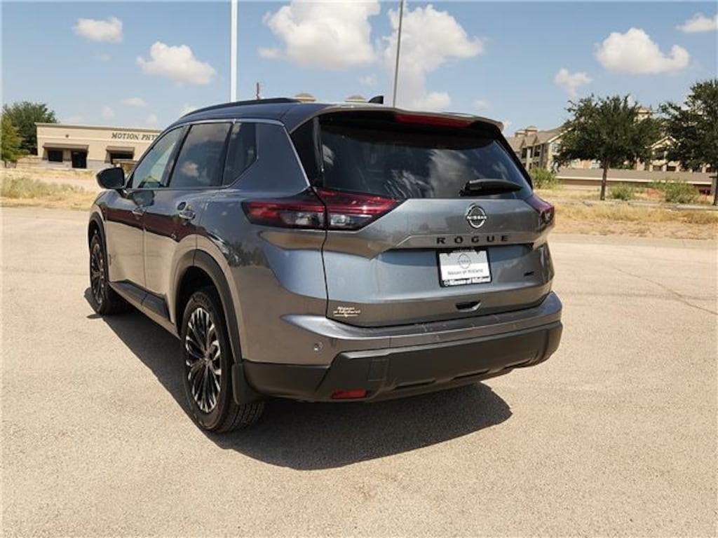 New 2026 Nissan Rogue Dark Armor All-Wheel Drive 2026.5 Crossover