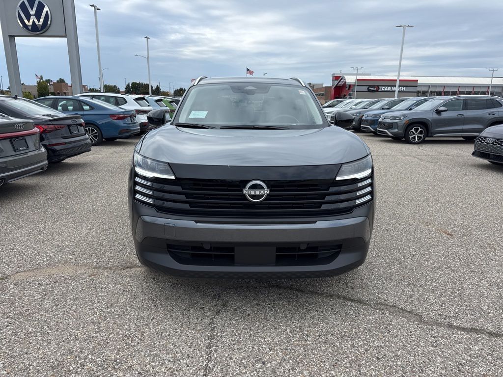 2026 Nissan Kicks SV photo 2