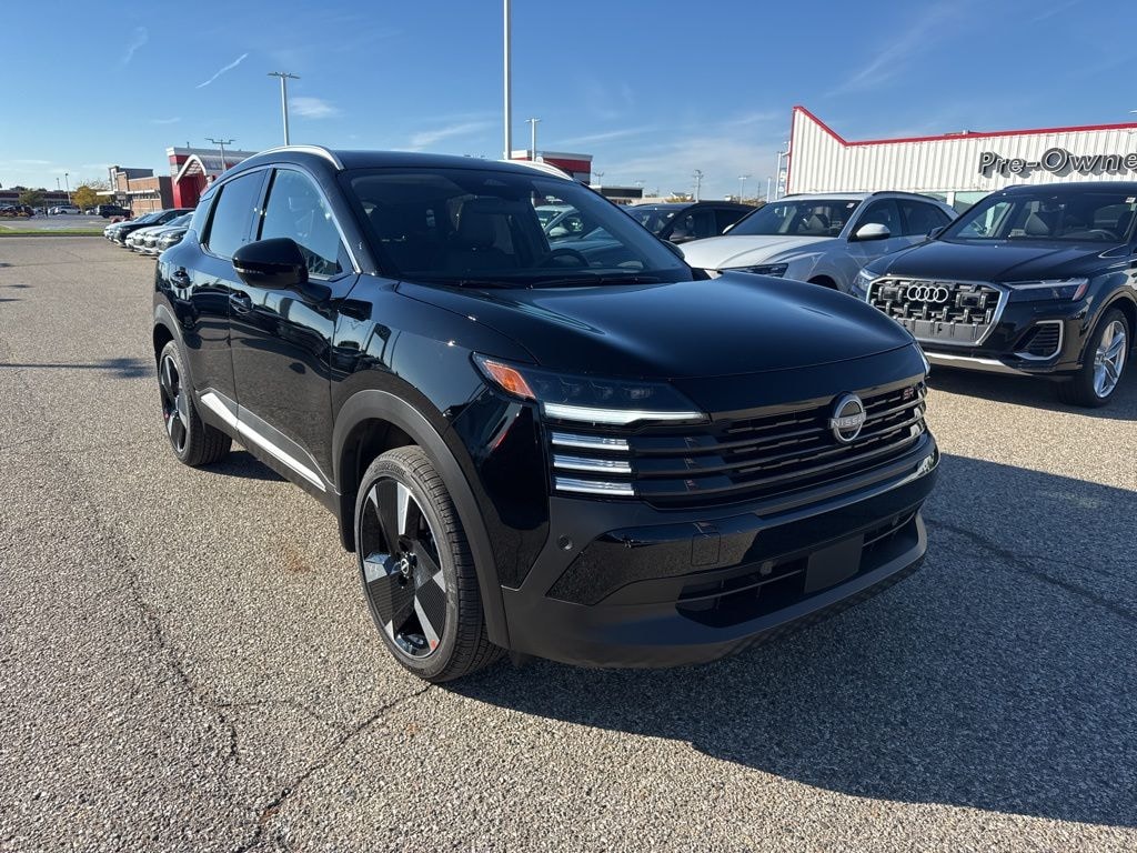 New 2026 Nissan Kicks SR SUV