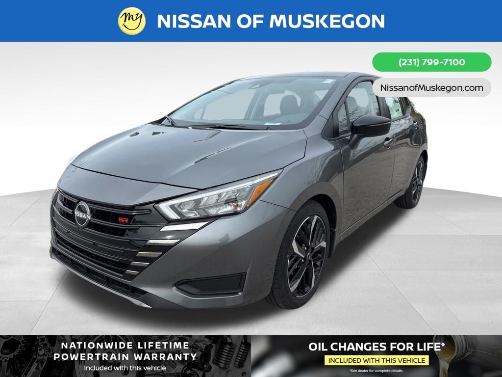 New 2025 Nissan Versa 1.6 SR Sedan
