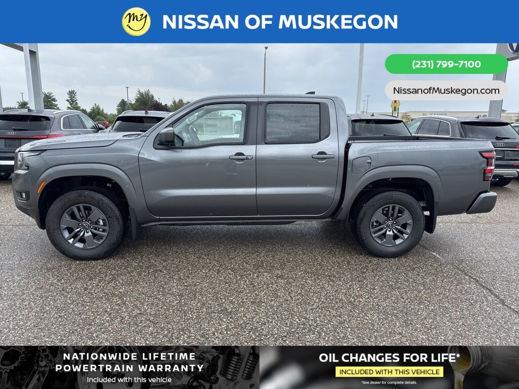 2025 Nissan Frontier SV photo 4