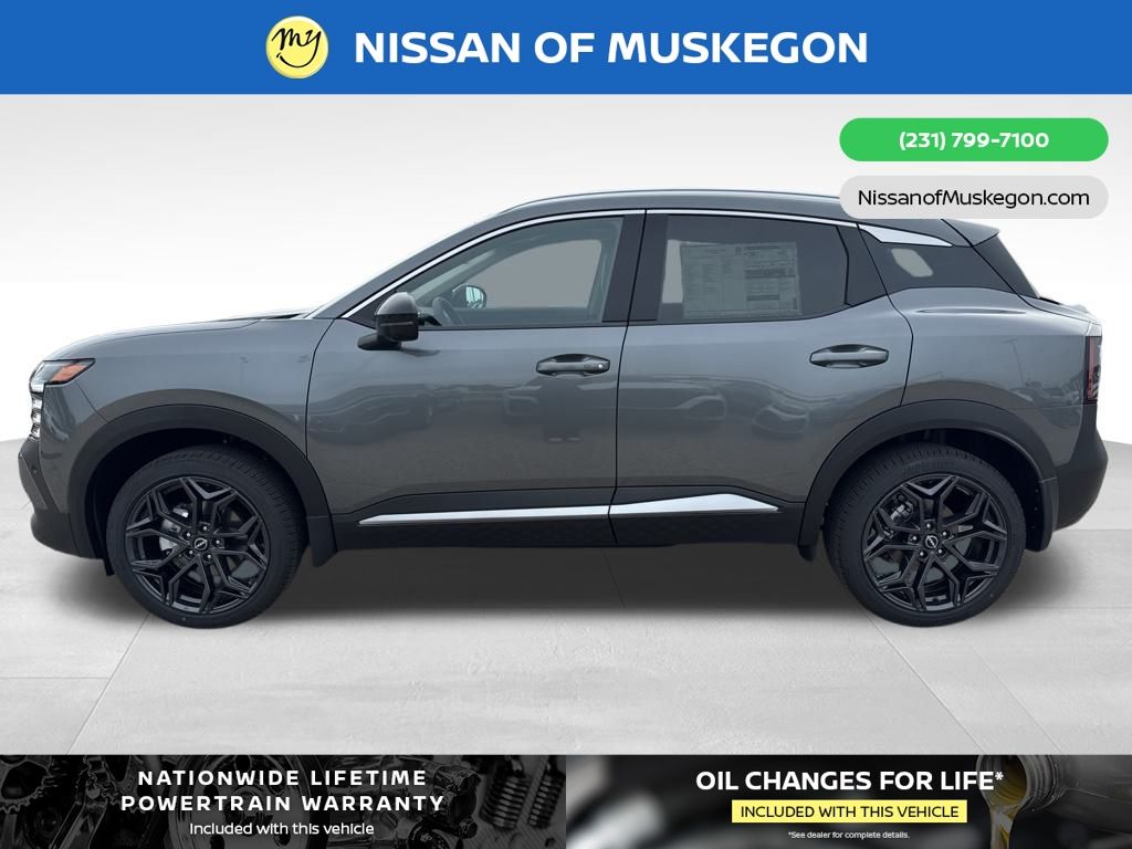 2026 Nissan Kicks SR photo 3