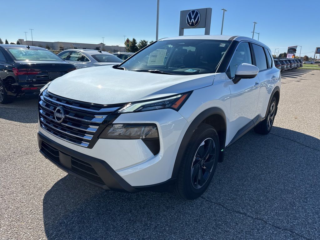 2026 Nissan Rogue SV photo 2