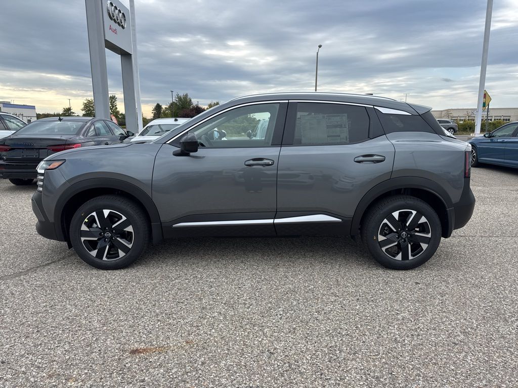 2026 Nissan Kicks SV photo 4