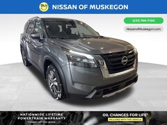 2025 Nissan Pathfinder SL SUV