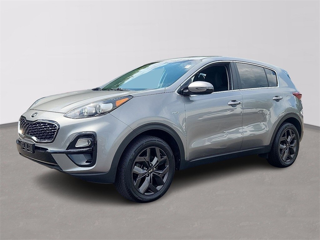 2022 Kia Sportage LX photo 3