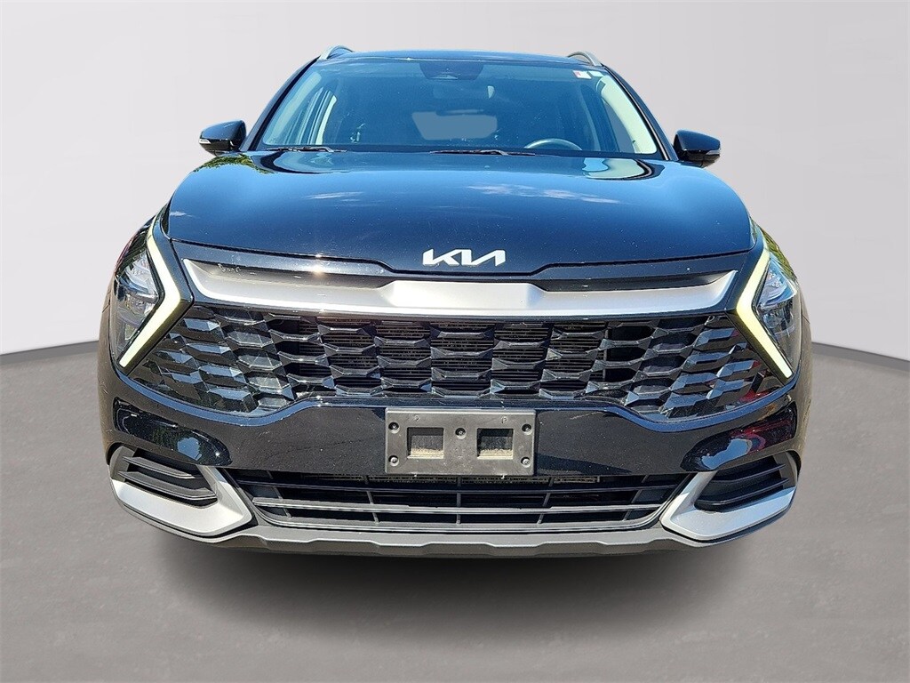 2023 Kia Sportage EX photo 2
