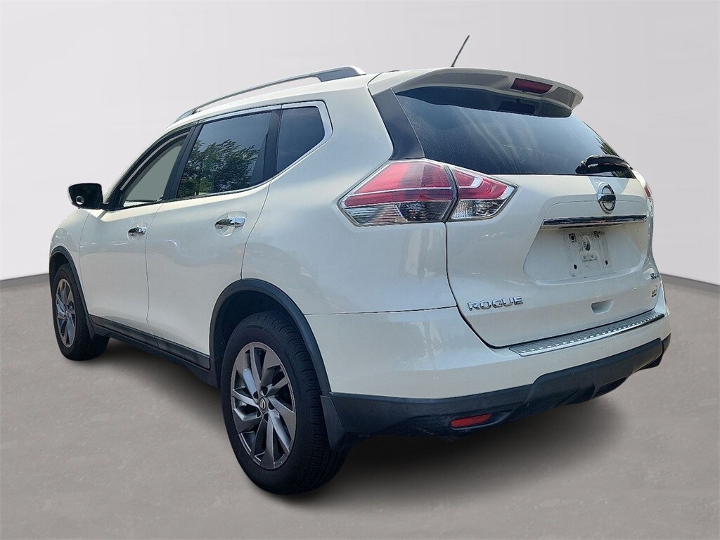 2016 Nissan Rogue SL photo 4