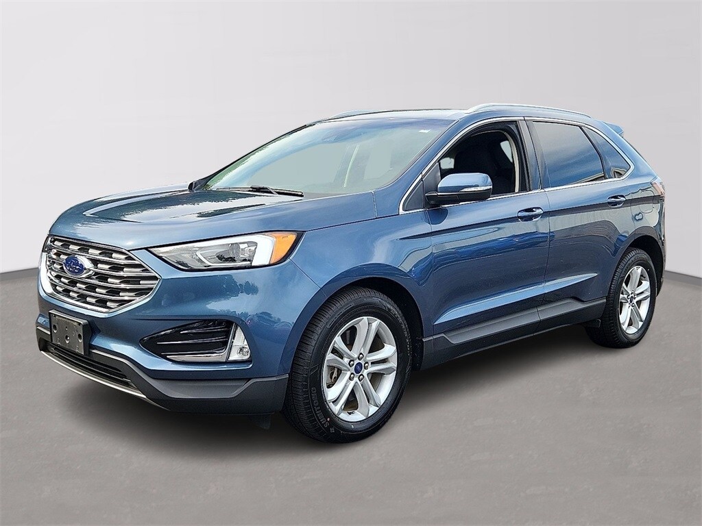 2019 Ford Edge SEL photo 3