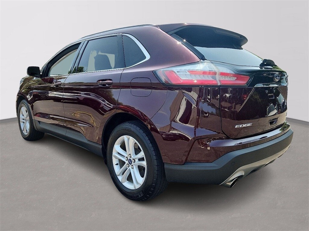 2020 Ford Edge SEL photo 4