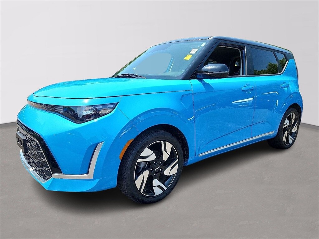 2024 Kia Soul GT-Line photo 3