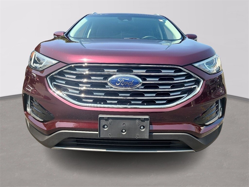 2020 Ford Edge SEL photo 2