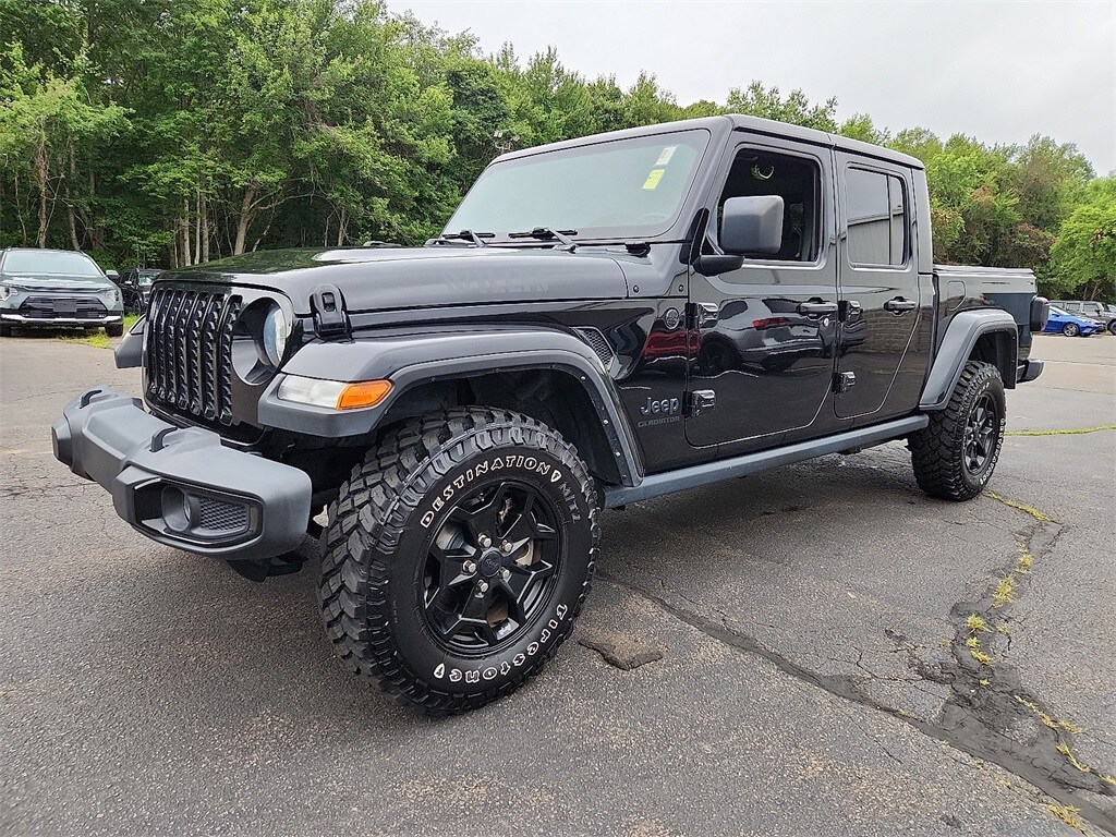 2021 Jeep Gladiator Willys photo 3
