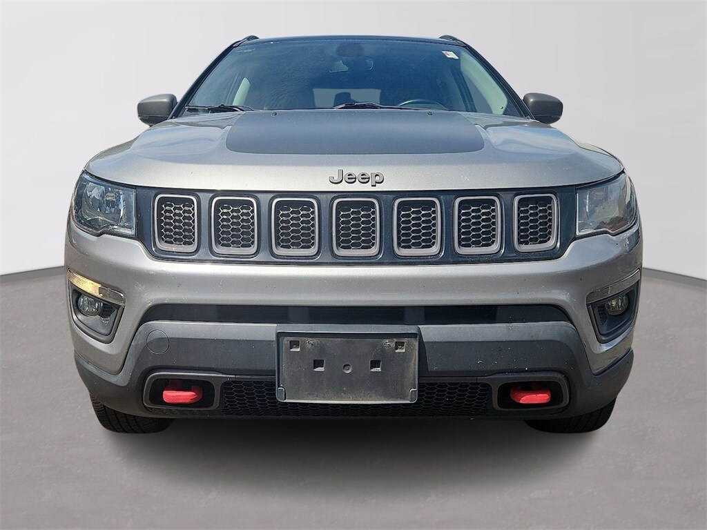 2019 Jeep Compass Trailhawk photo 2
