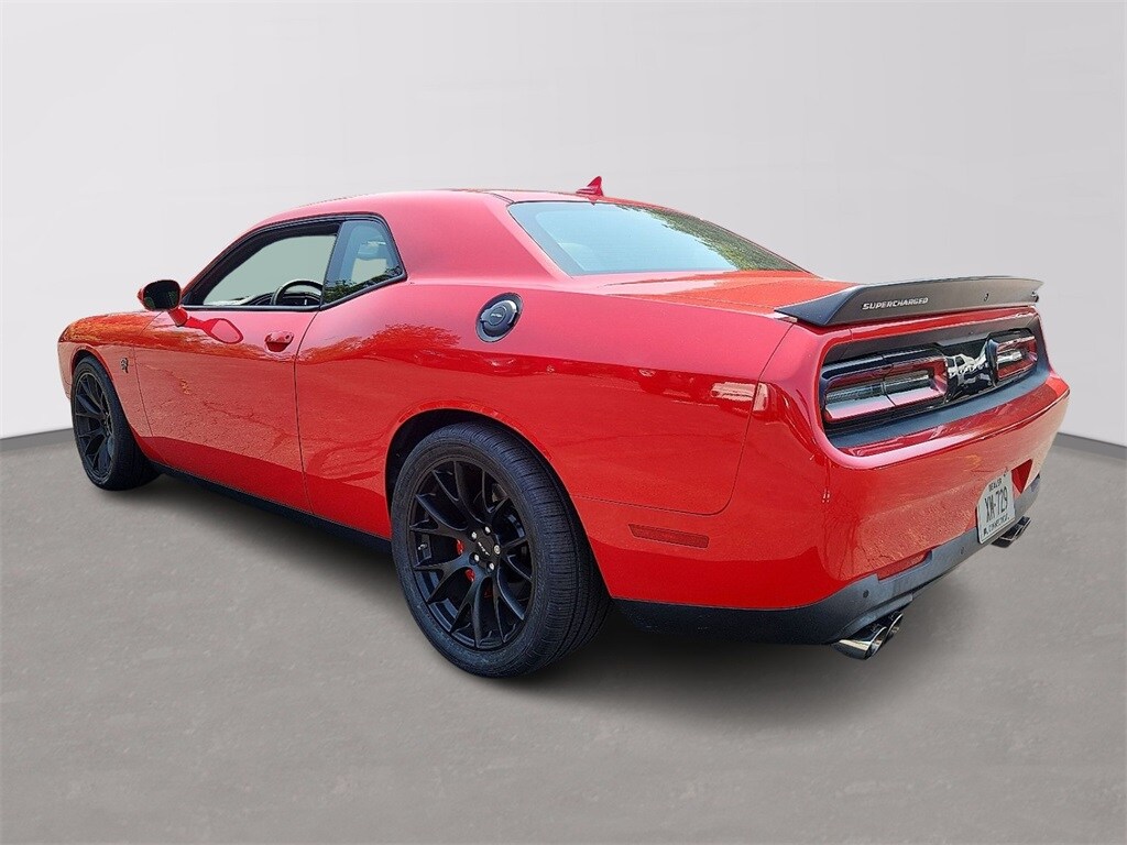 2015 Dodge Challenger SRT8 Hellcat photo 4