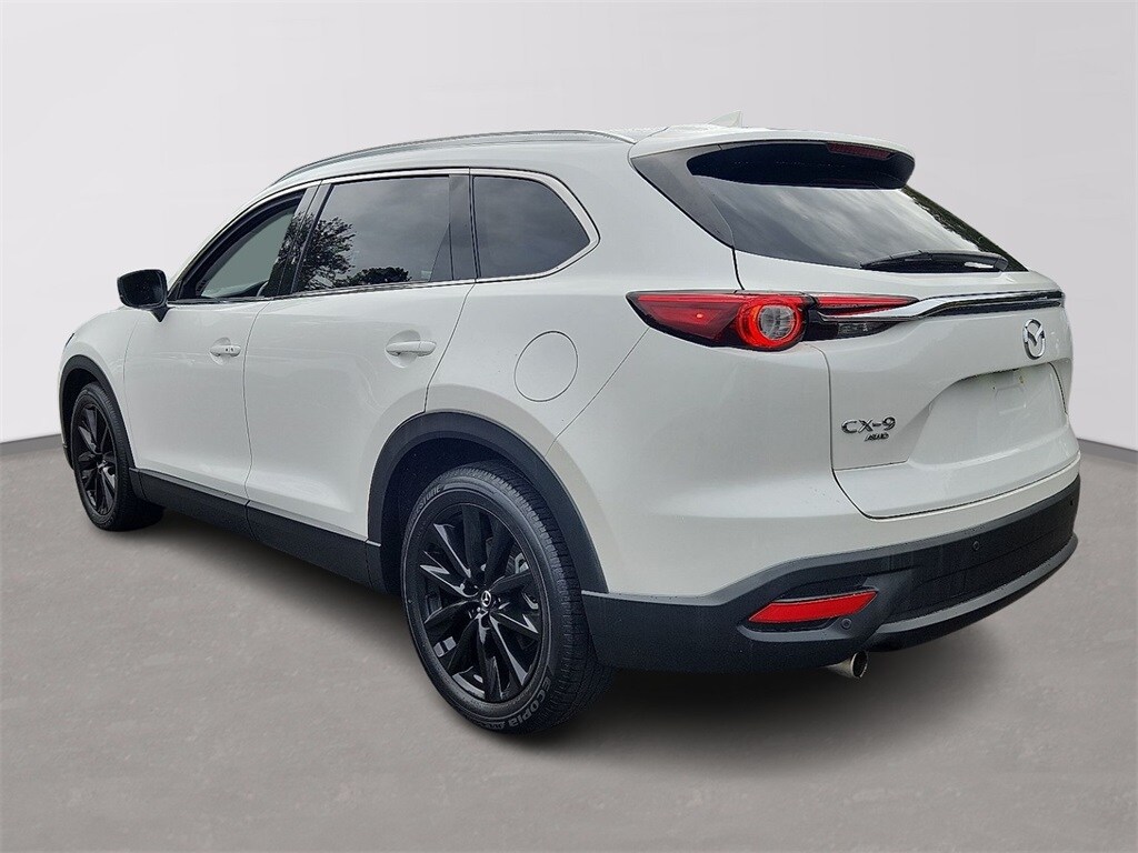2022 Mazda CX-9 Touring photo 2