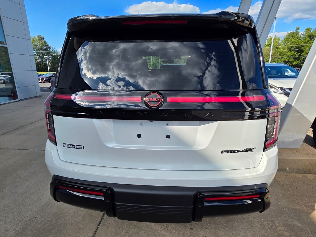 2026 Nissan Armada photo 4