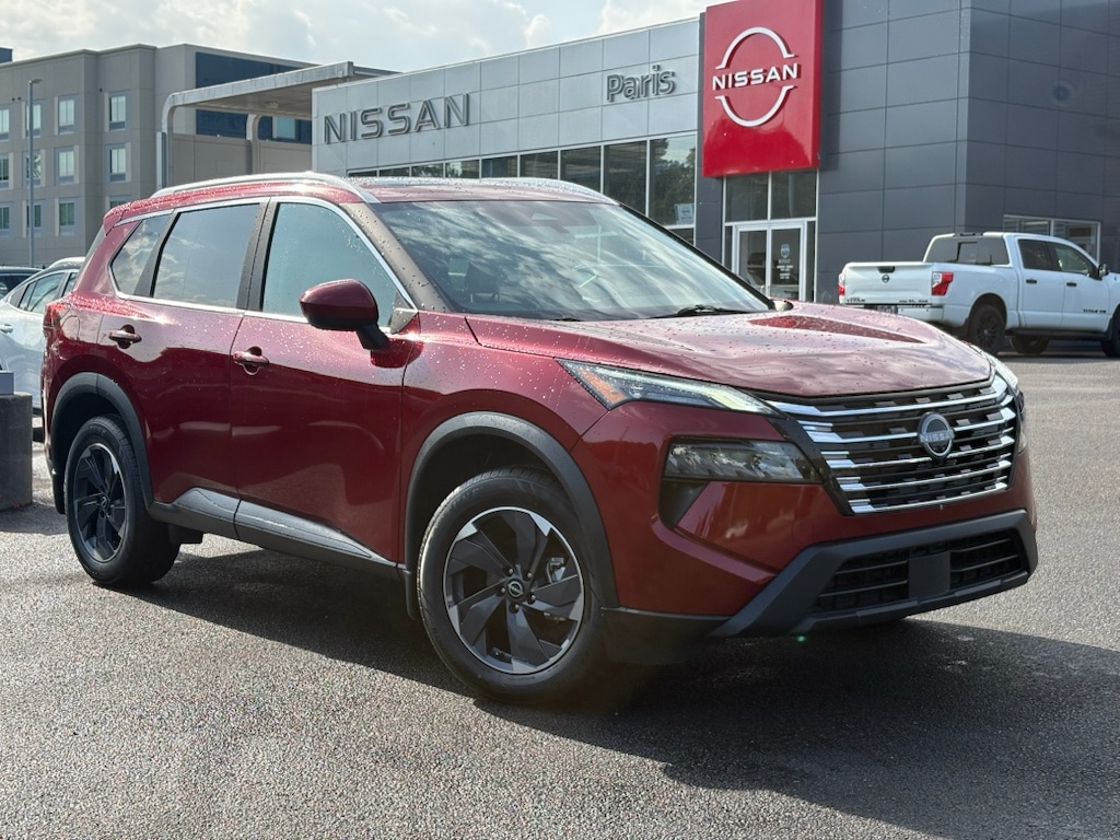 Used 2025 Nissan Rogue SV