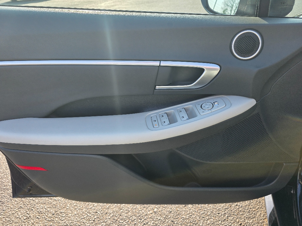 2023 Hyundai Sonata SEL - Photo 11