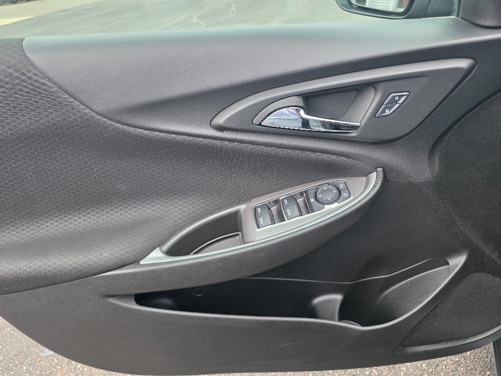 2025 Chevrolet Malibu 1LT - Photo 11