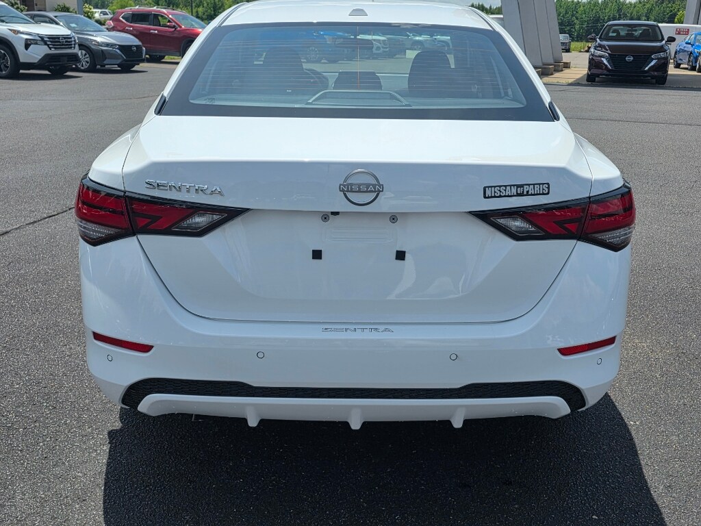 2025 Nissan Sentra SV photo 4