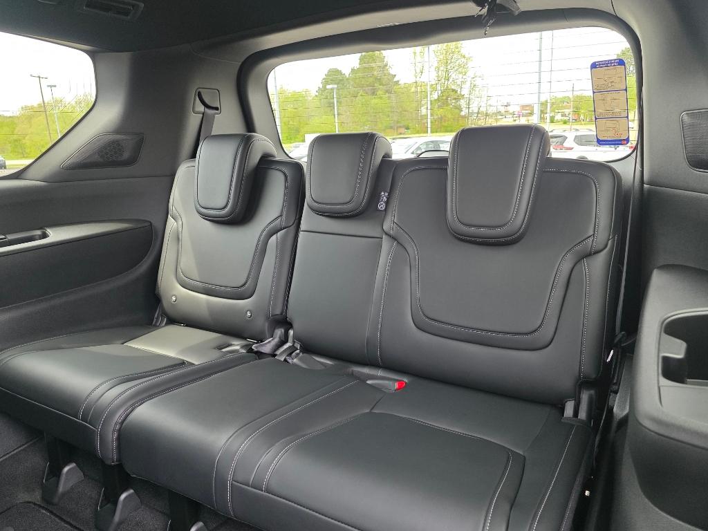 2025 Nissan Armada PRO-4X - Photo 15