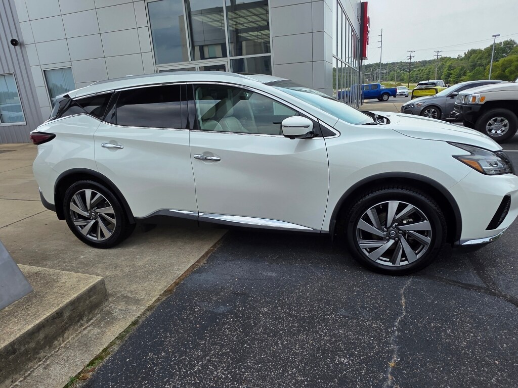 2019 Nissan Murano SL photo 2