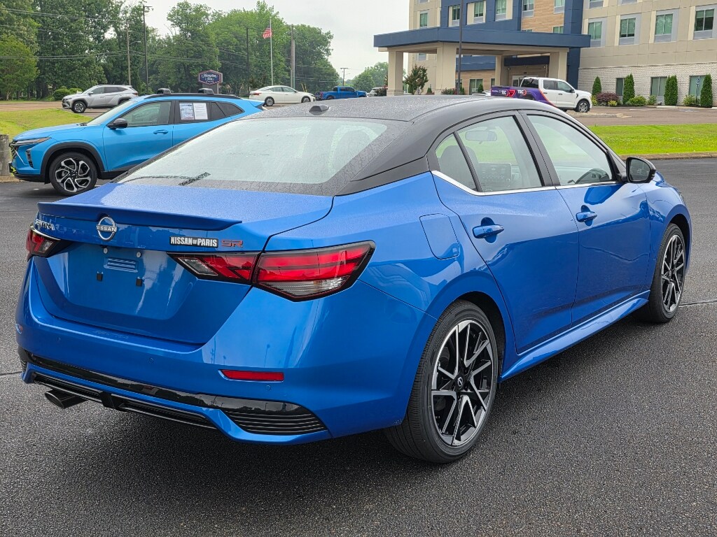 2025 Nissan Sentra SR photo 3