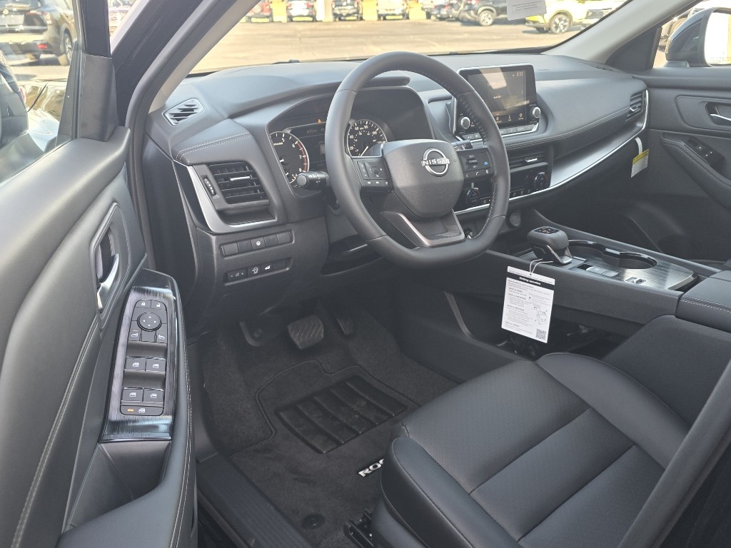 2026 Nissan Rogue SV - Photo 9