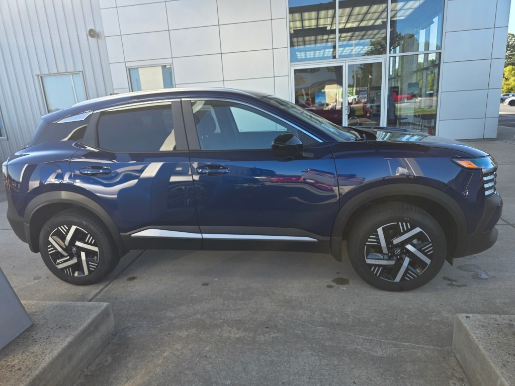 New 2026 Nissan Kicks SV SUV