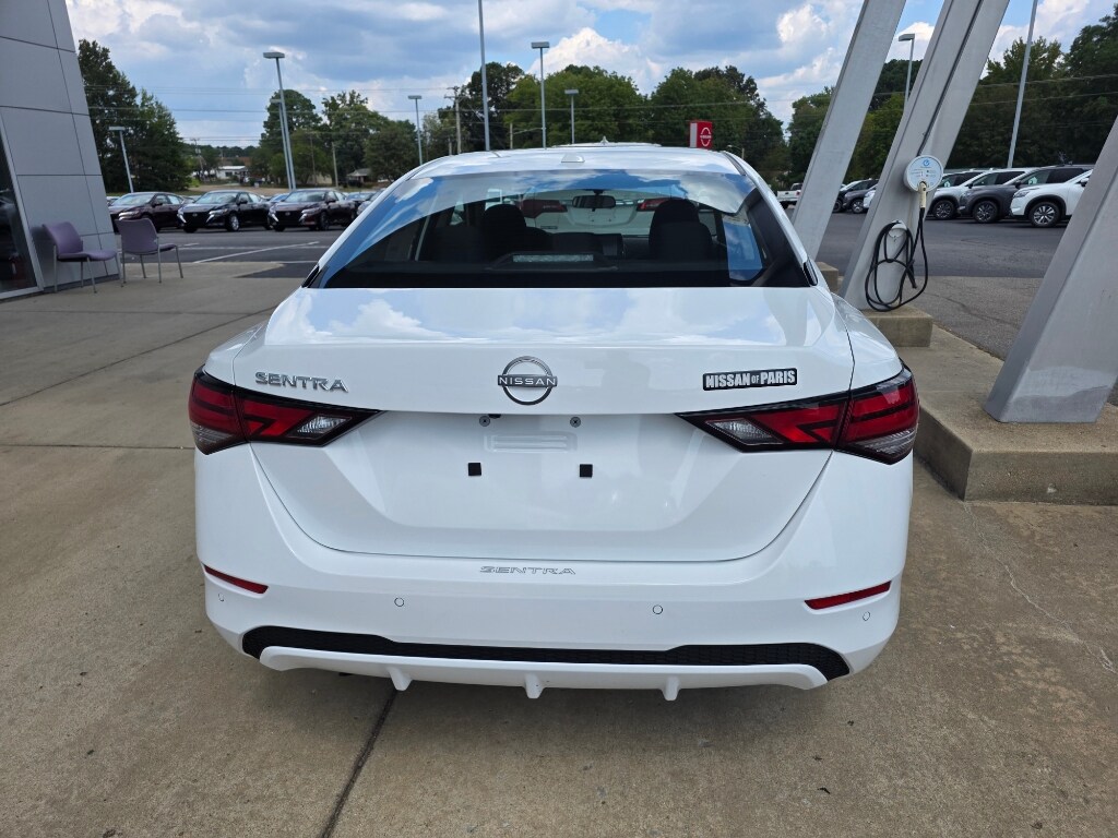 2025 Nissan Sentra SV photo 4