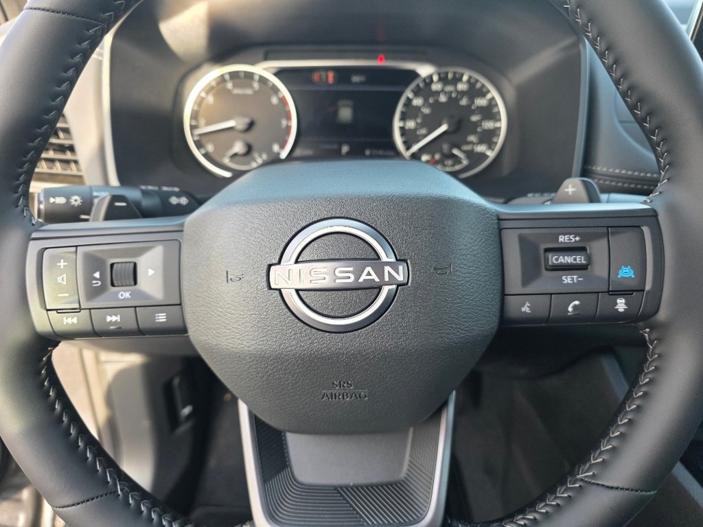 2026 Nissan Rogue SV - Photo 17