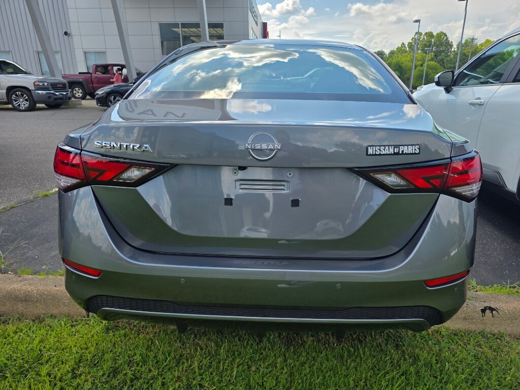 2025 Nissan Sentra S photo 3