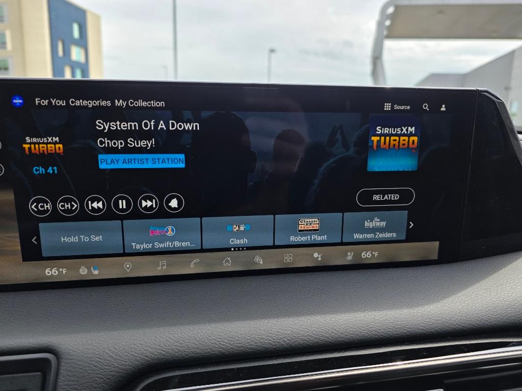 2025 Nissan Armada PRO-4X - Photo 21