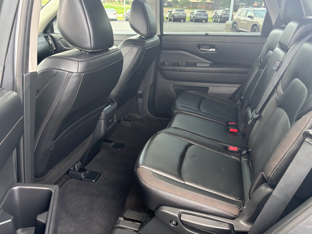 2024 Nissan Pathfinder SL - Photo 21