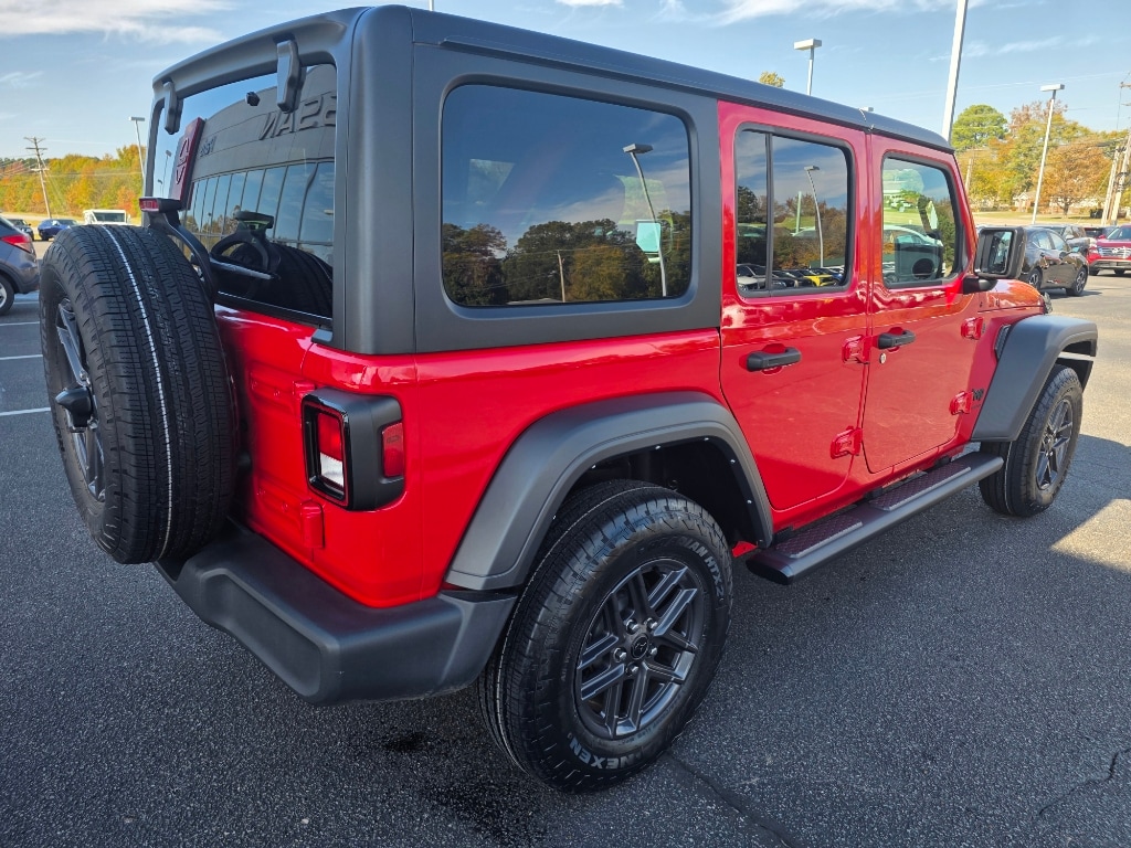 Used 2024 Jeep Wrangler Sport SUV