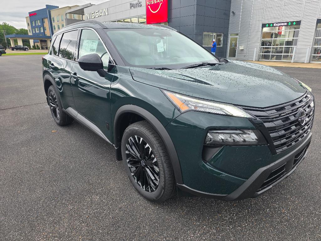 2026 Nissan Rogue Dark Armor's photo