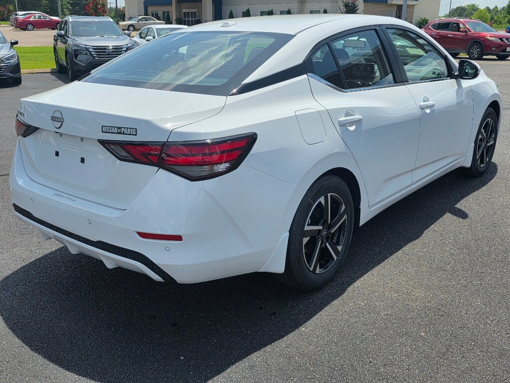 2025 Nissan Sentra SV photo 3