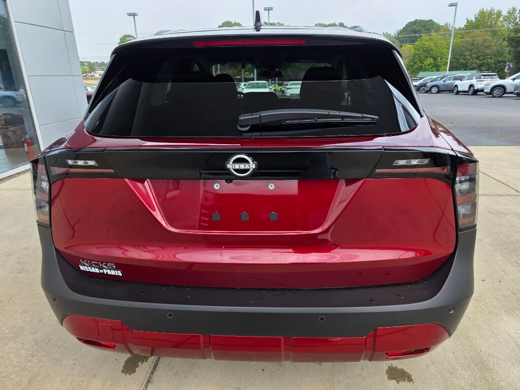 2026 Nissan Kicks SV photo 3