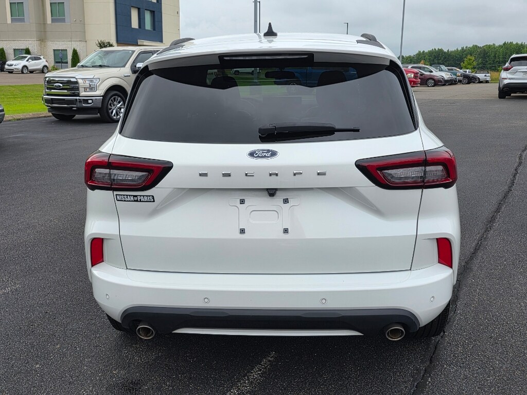 2024 Ford Escape ST-Line photo 4