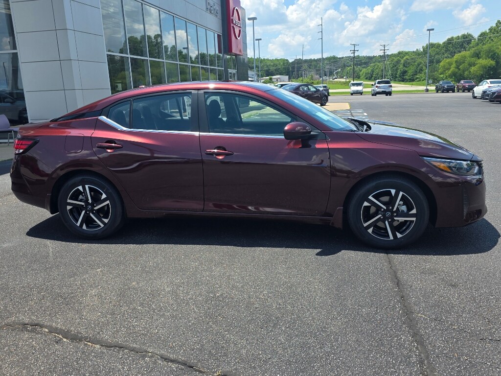 2025 Nissan Sentra SV photo 2