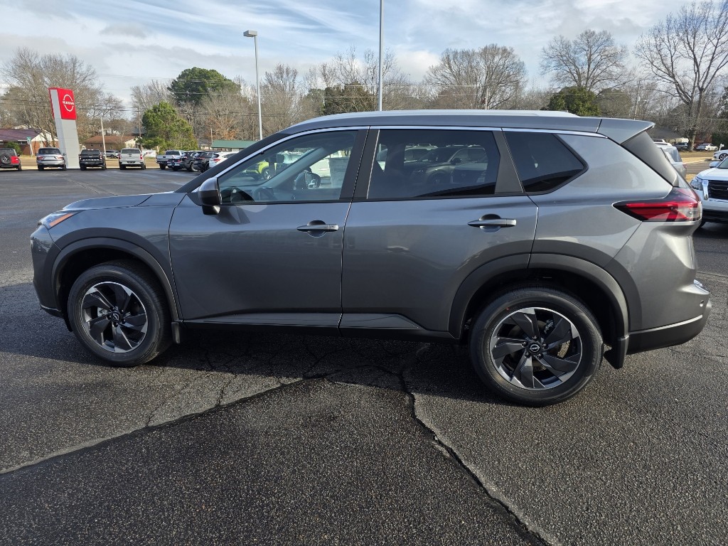2026 Nissan Rogue SV - Photo 6