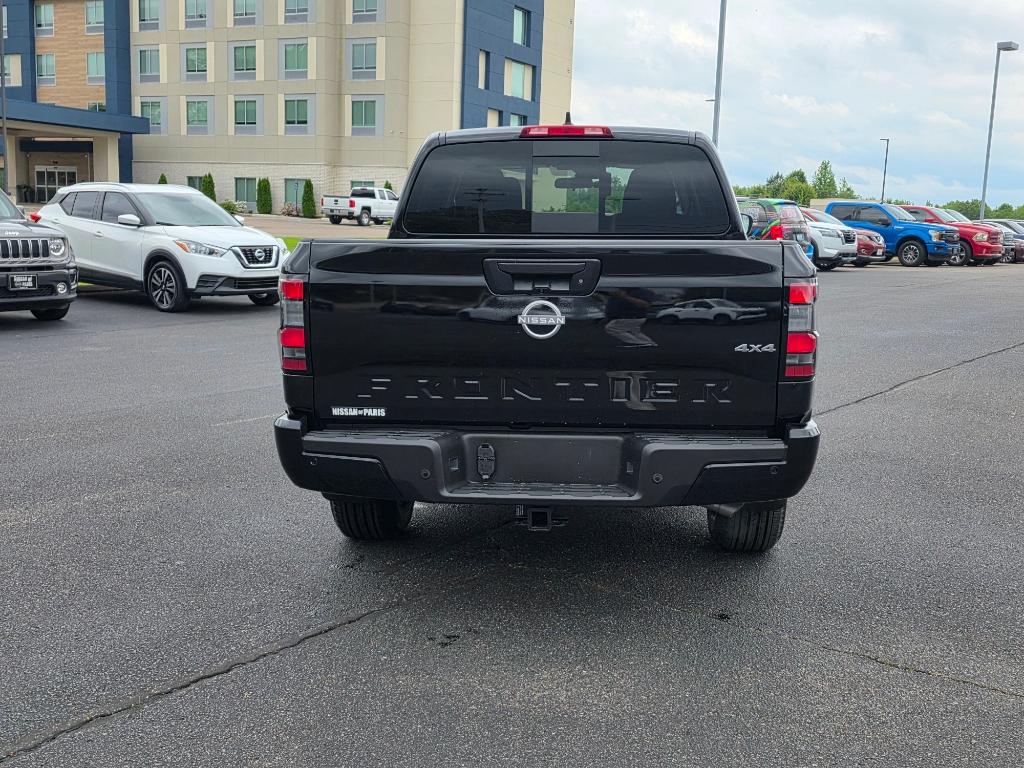 2025 Nissan Frontier SV photo 4