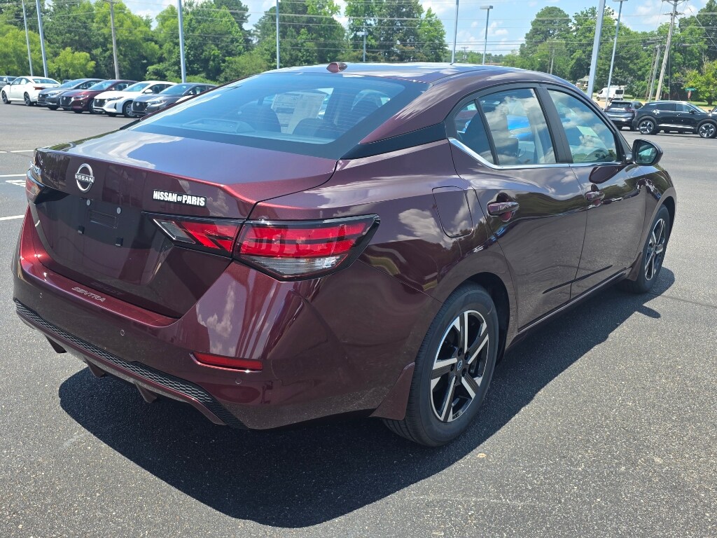 2025 Nissan Sentra SV photo 3