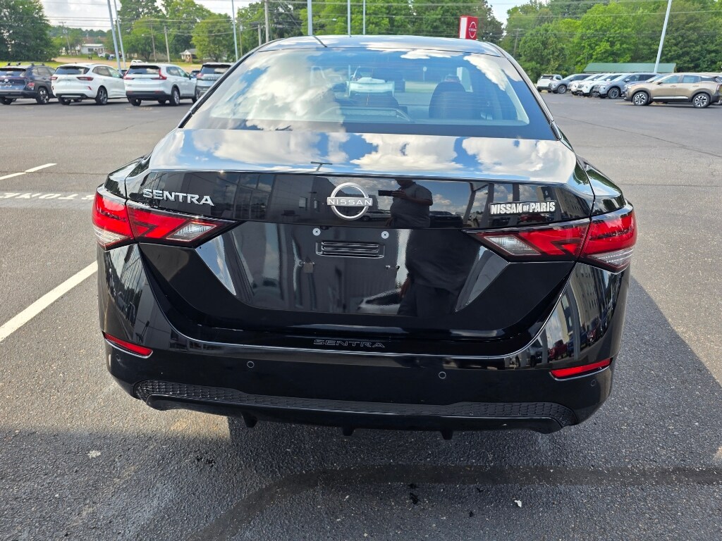 2025 Nissan Sentra S photo 4