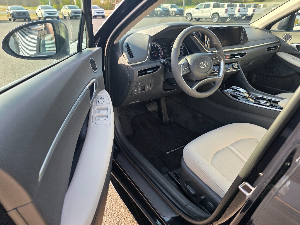 2023 Hyundai Sonata SEL - Photo 10
