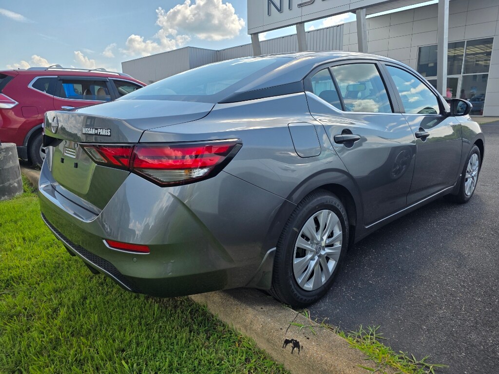 2025 Nissan Sentra S photo 2
