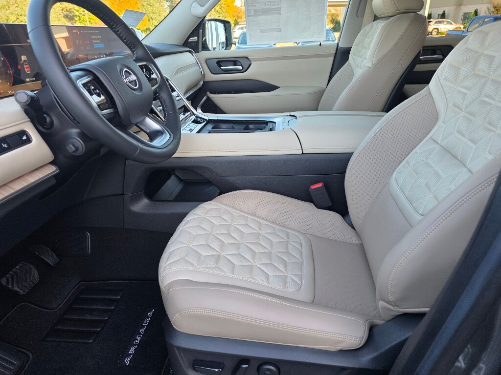 2026 Nissan Armada Platinum - Photo 12